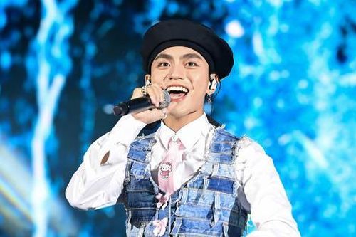 MONO lần đầu xuất hiện sau hình ảnh thân mật với Phương Thanh