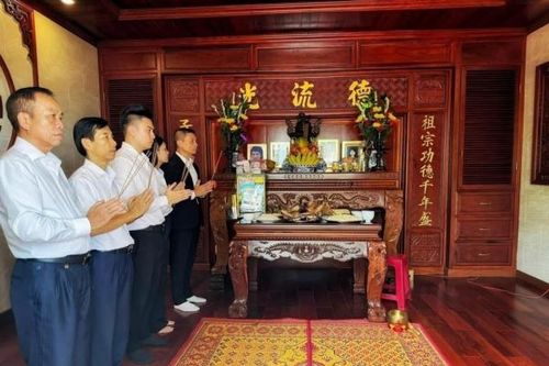 Vì sao Tập đoàn Sơn Hải làm đám giỗ tưởng nhớ Lý Tiểu Long?