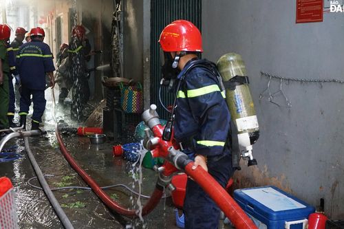 Cháy nhà 3 tầng tại kiệt đường Đào Duy Từ