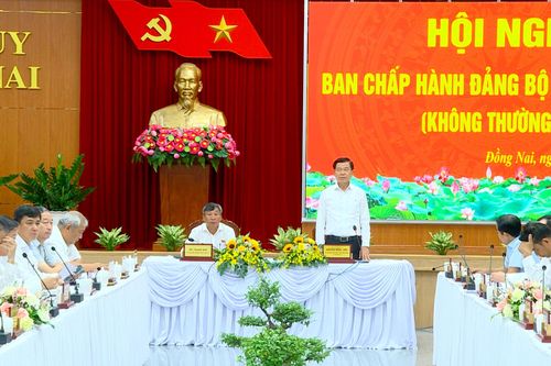 Hội nghị Ban Chấp hành Đảng bộ tỉnh không thường kỳ khóa XI: Đồng chí Võ Tấn Đức được bầu giữ chức Phó bí thư Tỉnh ủy