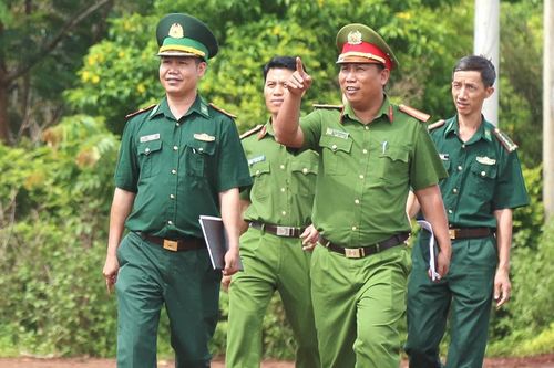 Giữ sạch 'vùng xanh' nơi biên giới - Kỳ cuối: Nỗ lực vượt khó để hoàn thành xuất sắc nhiệm vụ