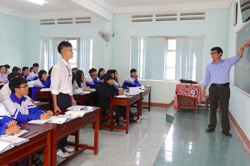Gia Lai: Kiểm tra việc thực hiện quy định chuyển trường và chuyển đổi môn học lựa chọn