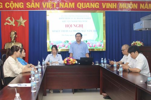 Khối thi đua các doanh nghiệp khu vực ngoài Nhà nước đạt doanh thu hơn 2.550 tỷ đồng