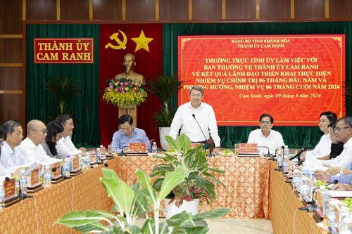 Thường trực Tỉnh ủy làm việc với Ban Thường vụ Thành ủy Cam Ranh