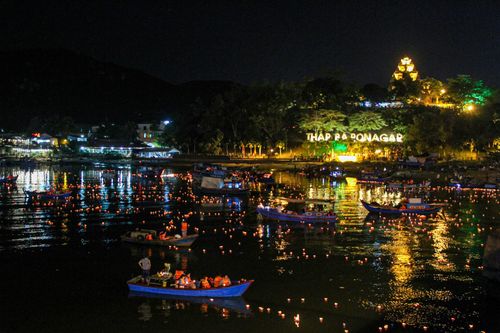 Mùa báo hiếu