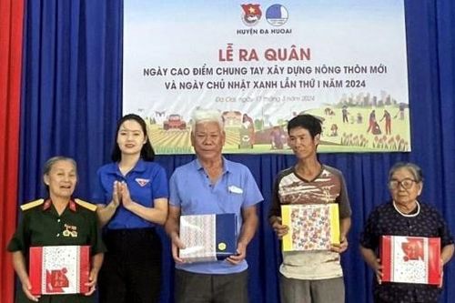 Phong trào thanh niên tình nguyện ở Đạ Huoai