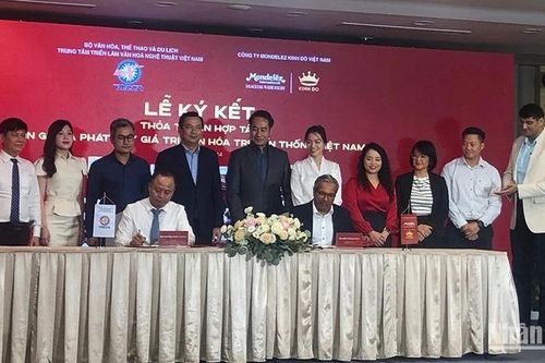 Ký kết hợp tác giữa Trung tâm Triển lãm Văn hóa Nghệ thuật Việt Nam và Mondelez Kinh Đô