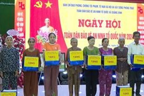 Mỗi cán bộ, đảng viên phải gương mẫu, đi đầu trong thực hiện phong trào 'Toàn dân bảo vệ an ninh Tổ quốc'