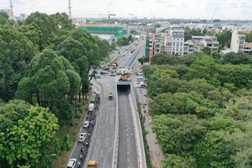 Diện mạo hầm chui sân bay Tân Sơn Nhất trước ngày thông xe