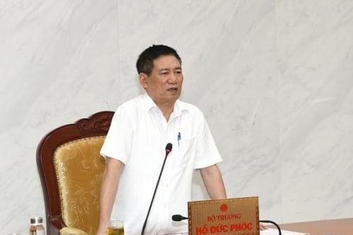 Bộ trưởng Bộ Tài chính: Cần đặc biệt quan tâm đến vấn đề công nghệ thông tin