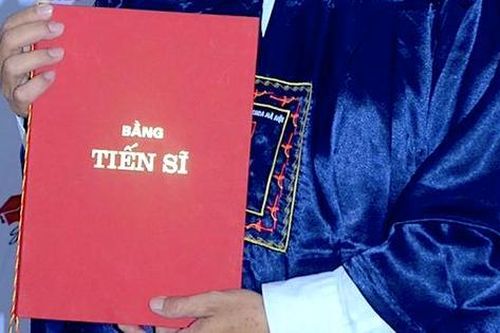 Số người học tiến sĩ tăng mạnh