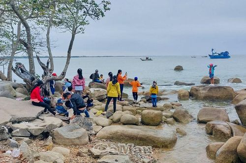 Tạo đà cho du lịch phát triển