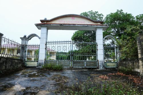 Trường học chưa một lần khai giảng đã bị bỏ hoang ở miền núi Hà Tĩnh