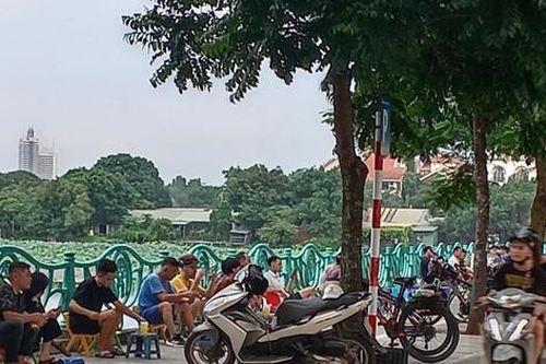 Xử lý vi phạm trật tự đô thị quanh Hồ Tây: Cần chiến lược quản lý đồng bộ, chế tài đủ mạnh