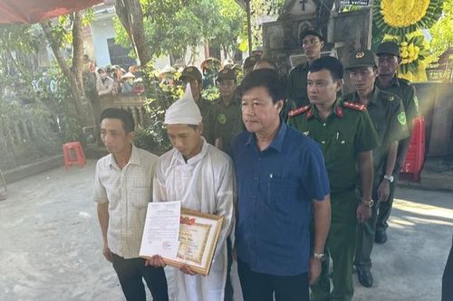 Chuyện về người đàn ông tử vong sau khi nỗ lực dập đám cháy rừng