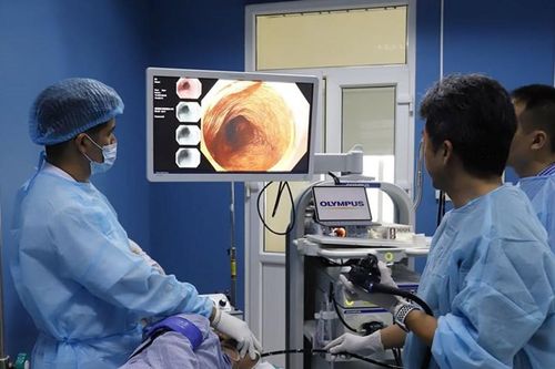 70% bệnh nhân mắc ung thư phát hiện ở giai đoạn muộn
