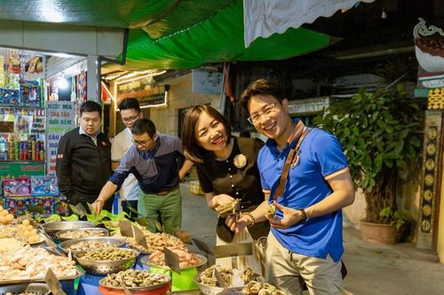 Khai thác 'mỏ vàng' ẩm thực