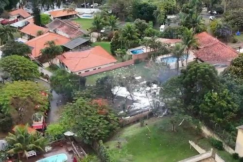 Tổng thống Brazil tuyên bố quốc tang sau vụ rơi máy bay thảm khốc