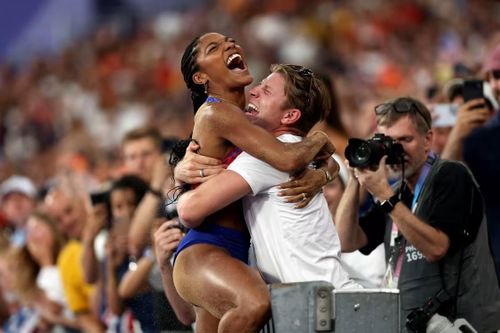 Chuyện tình đẹp sau màn ăn mừng HCV ở Olympic 2024