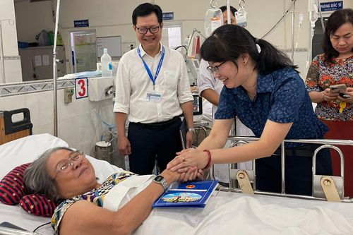 Tình hình sức khỏe của 3 nạn nhân bị cây đè ở Công viên Tao Đàn