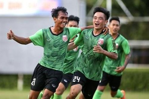 Gian truân chữ 'chuyên'