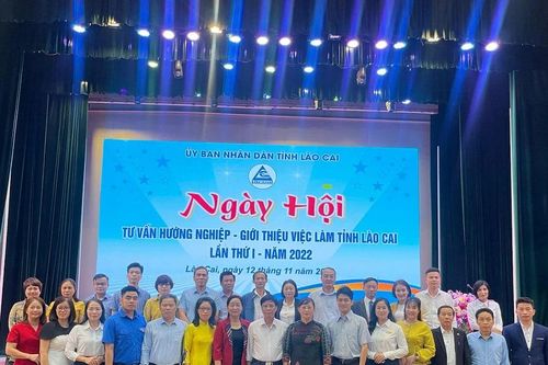 Đẩy mạnh kết nối doanh nghiệp tạo việc làm cho sinh viên sau tốt nghiệp