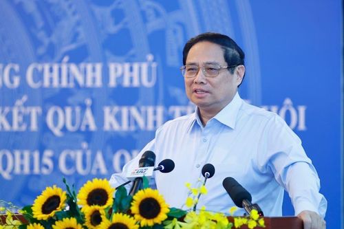 Thành phố Hồ Chí Minh cần phấn đấu tăng trưởng kinh tế cả năm đạt 7,5-8%