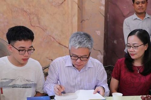 IMO và con đường Toán học của Giáo sư Ngô Bảo Châu