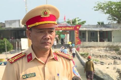 Giám đốc Sở Xây dựng và Phó Trưởng phòng CSGT Quảng Ngãi cứu 3 mẹ con đuối nước