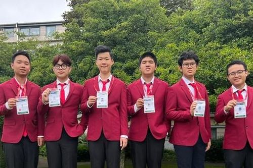 3 bài Toán của Việt Nam trong đề thi Olympic Toán học Quốc tế