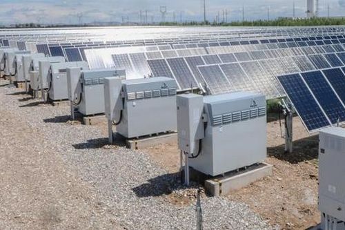 Đức đạt mốc quan trọng trong lĩnh vực điện mặt trời kết hợp lưu trữ pin