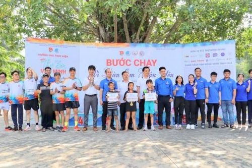 Bình Dương 24H đồng hành truyền thông cùng giải chạy 'Vì đàn em thân yêu'