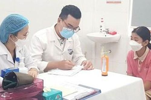 Tiến tới bảo hiểm y tế toàn dân