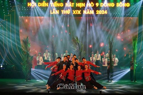 57 huy chương được trao tại Hội diễn 'Tiếng hát hẹn hò 9 dòng sông'