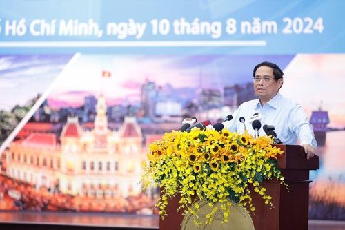 Sớm khởi công 3 tuyến cao tốc trọng điểm Đông Nam Bộ vào dịp 30/4/2025