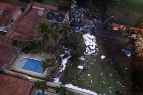 Brazil gấp rút cứu hộ sau vụ máy bay rơi khiến 61 người thiệt mạng