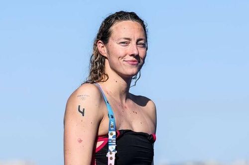 Leonie Beck nôn ói 9 lần sau khi bơi qua sông Seine tại Olympic Paris