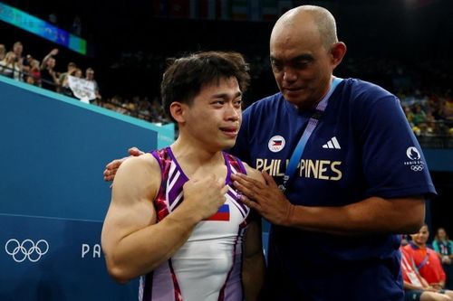 Toàn cảnh vụ 'người hùng Olympic Đông Nam Á' tố mẹ ăn chặn tiền thưởng