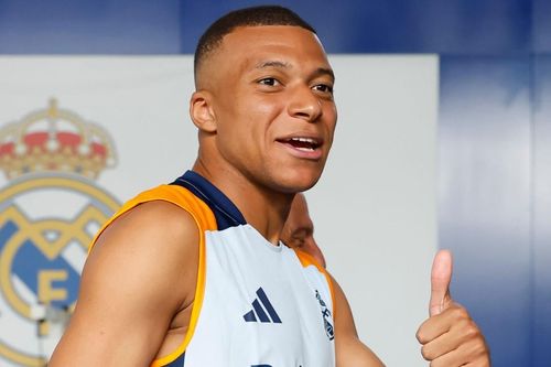HLV Ancelotti chưa cho Mbappe đá chính