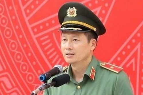 Bộ Chính trị chuẩn y Phó Chủ nhiệm Ủy ban Kiểm tra Trung ương