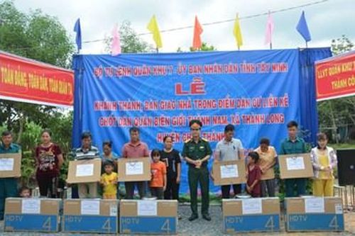 'Lập làng, xây thế vững lòng dân' nhìn từ đề án xây dựng điểm dân cư biên giới Tây Nam-Bài 3: Bộ đội đi đầu, đồng thuận 'trước-sau' (Tiếp theo và hết)