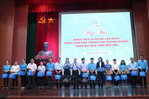 Tập trung phát triển đảng viên là người lao động trong doanh nghiệp