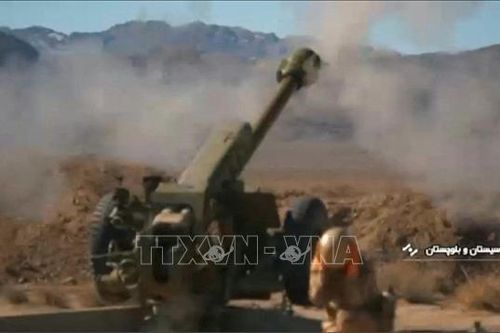 Iran tập trận quân sự ở miền Tây