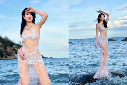 Siêu mẫu Anh Thư khoe dáng mảnh