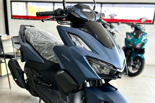 CLIP: Cận cảnh Honda Vario 160 2024 vừa trình làng, giá hơn 52 triệu đồng