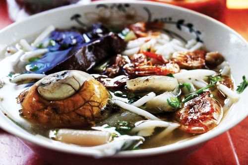 Nhớ bánh canh tép hột vịt lộn Núi Sập