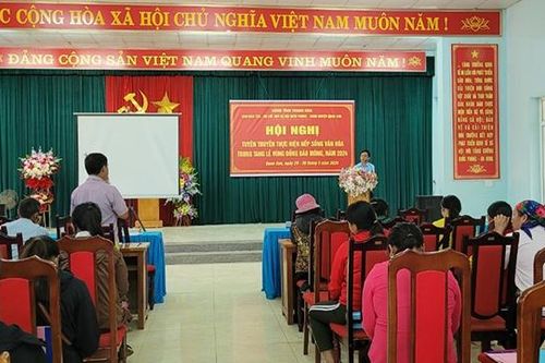 Thực hiện nếp sống văn hóa trong tang lễ vùng đồng bào Mông huyện Quan Sơn
