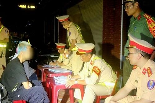 Cảnh báo tai nạn giao thông nghiêm trọng do lái xe thiếu ý thức
