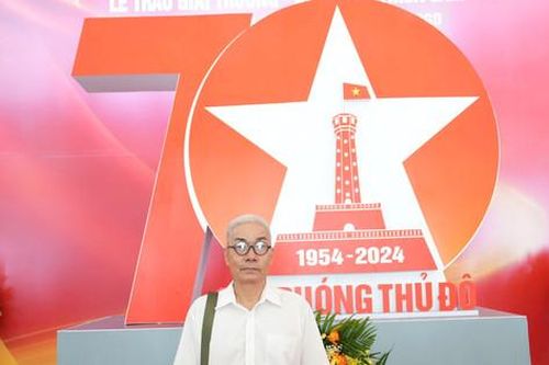Họa sĩ Nguyễn Công Quang: Từ tình yêu Hà Nội đến thiết kế logo kỷ niệm 70 năm Giải phóng Thủ đô