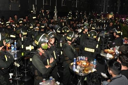 Quán bar, vũ trường biến tướng